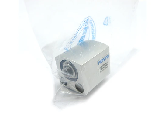 advc 20 20 i p 03