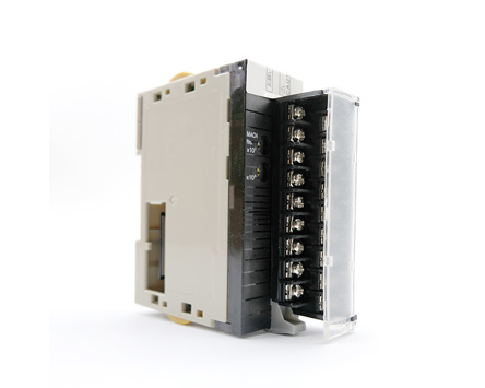 Omron CJ1W-DA08V